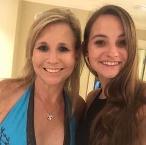 Meet your Posher, Samantha